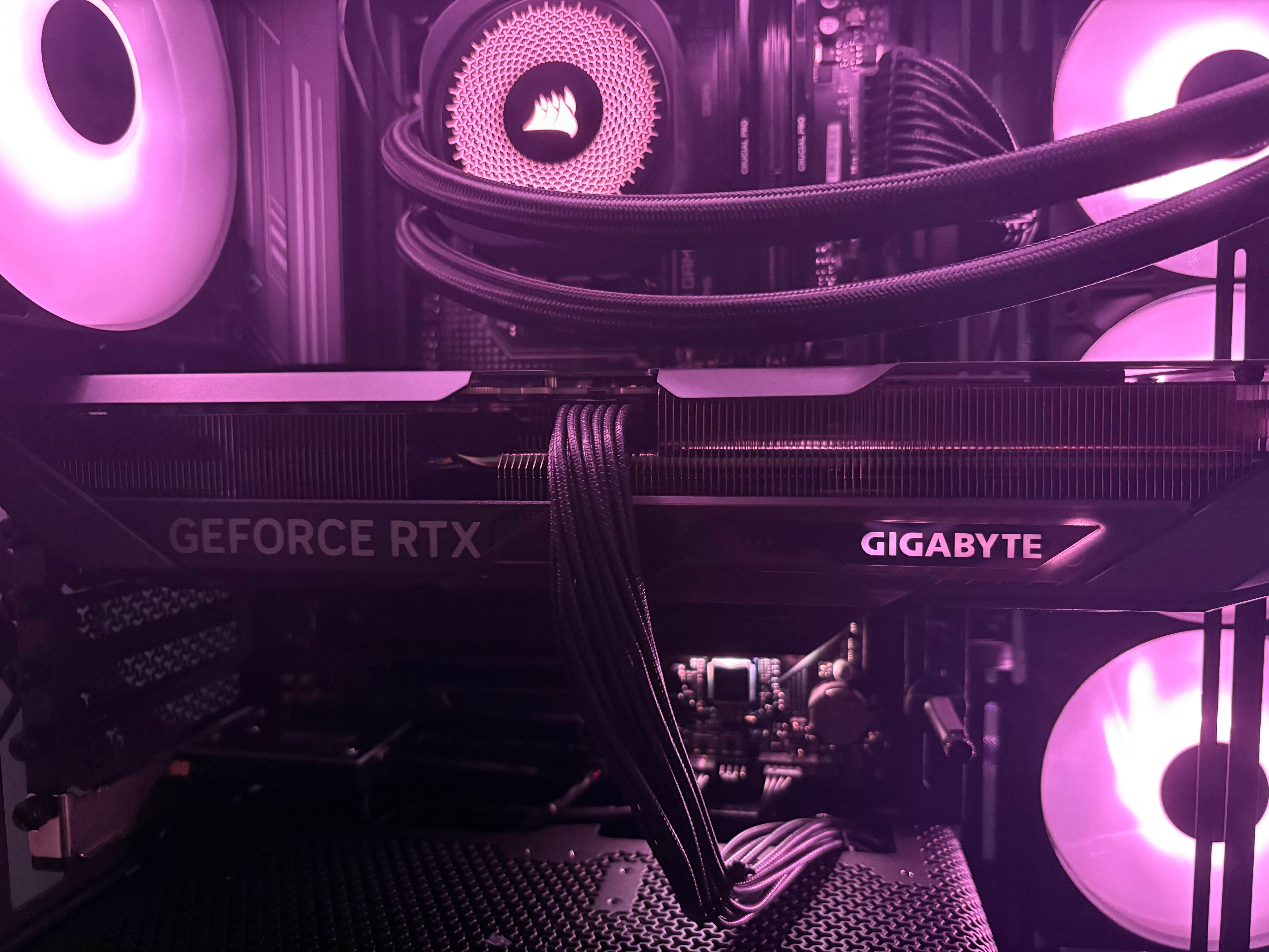 PC Gamer AMD Ryzen 7 9800X3D RTX 5070 - Piece unique